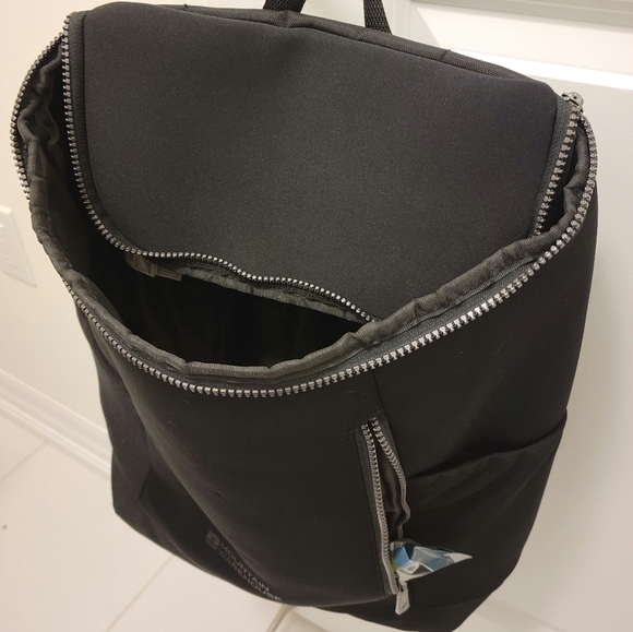 Backpack - Picture 2 of 4